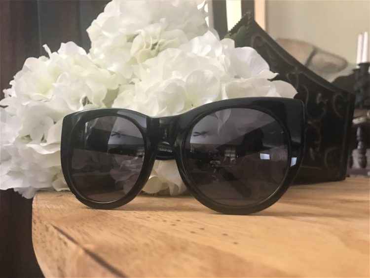 RAEN Sunglasses Zoe Box of Style 2017 Summer